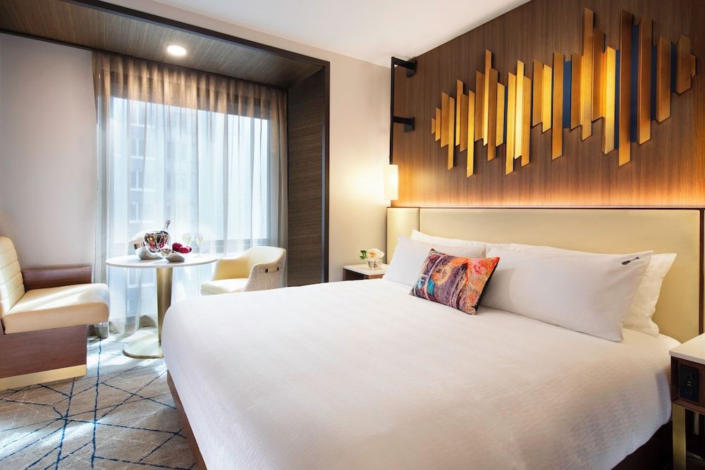 Classic Room, 1 King Bed
