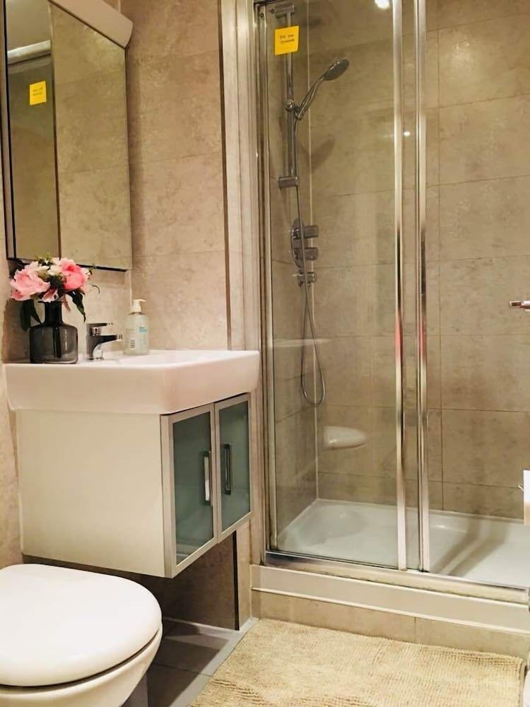 2bed 2bath apartment in kings cross Apartment 18