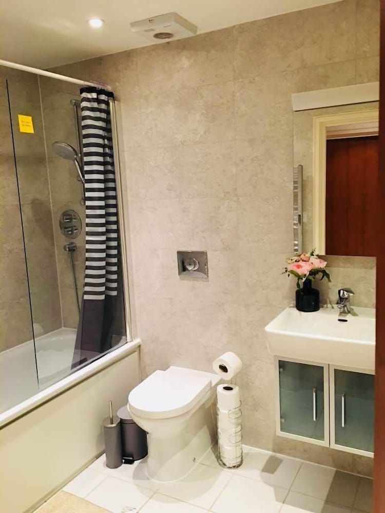 2bed 2bath apartment in kings cross Apartment 19