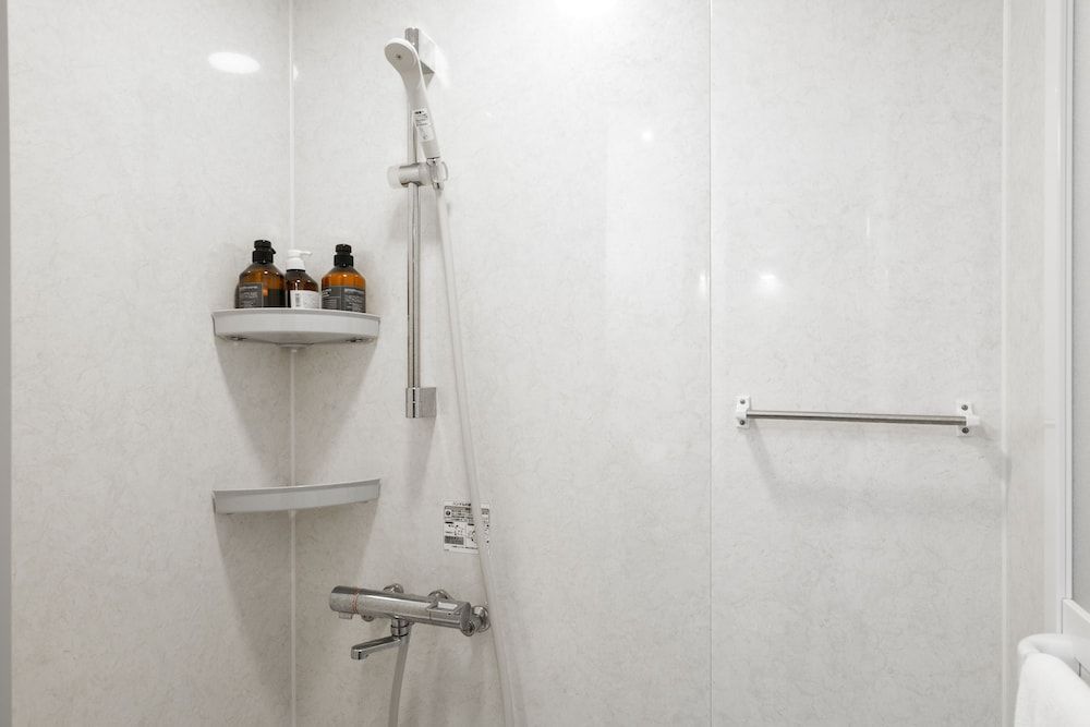 Temple Hotel Shoden-ji Studio Apartment, Japanese Western Style Room 6