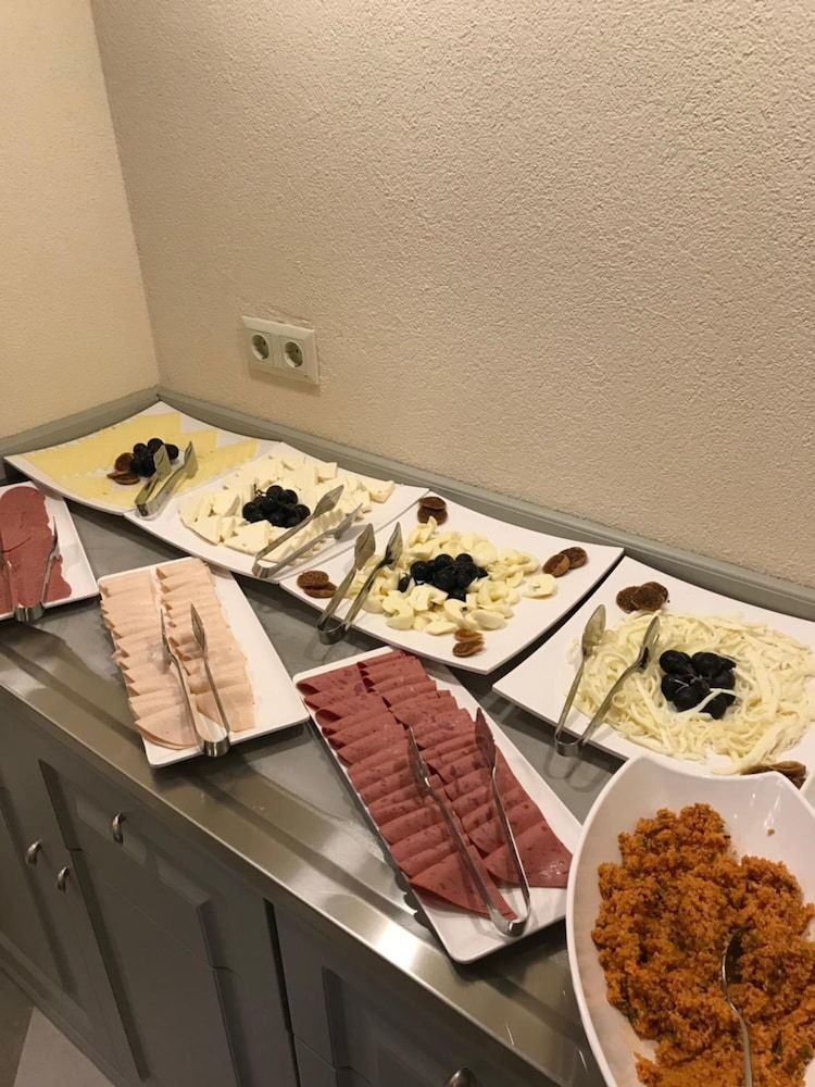 undefined Galatahan Hotel 6