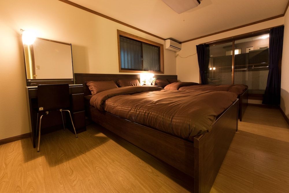 undefined Casa Tokyo 3