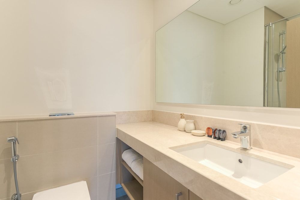 EDEN'S Homes & Villas - 52/42 Emaar Premium Apartment, 2 Bedrooms, Non Smoking, Sea View 12