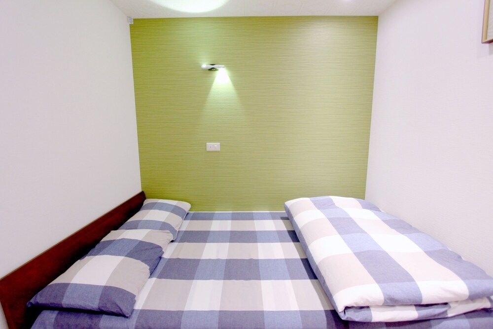 undefined Nestle Tokyo Shinjuku Family House 102 6