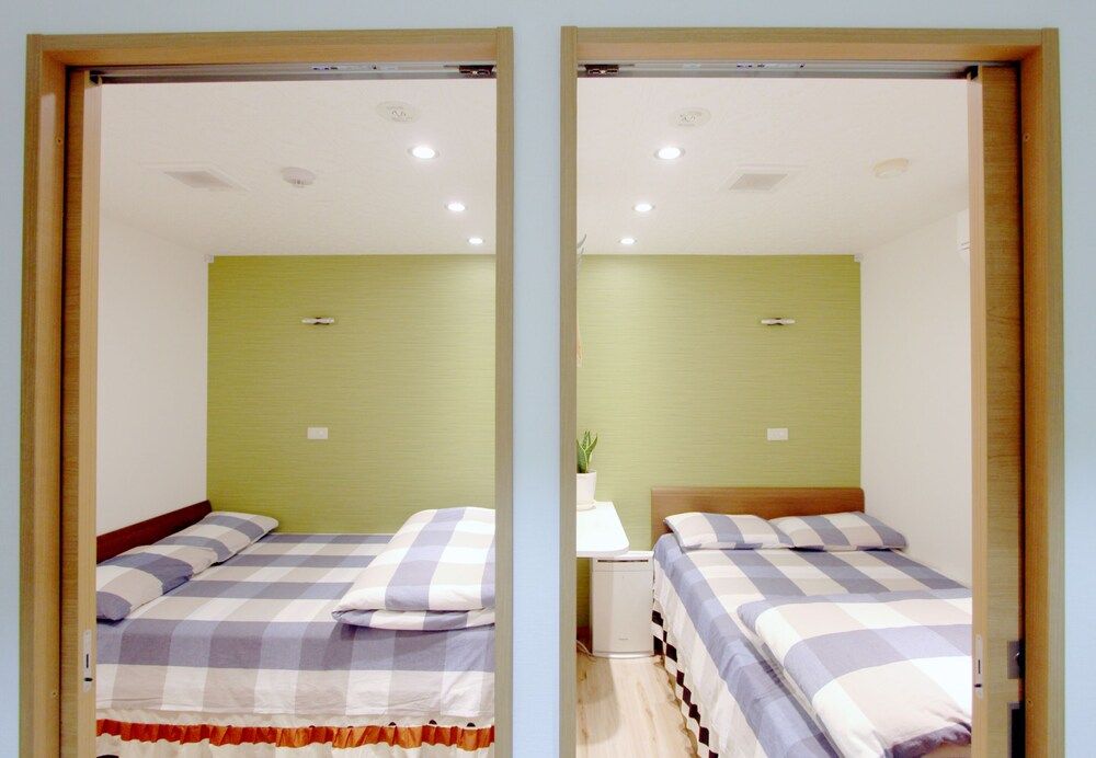 undefined Nestle Tokyo Shinjuku Family House 102 8