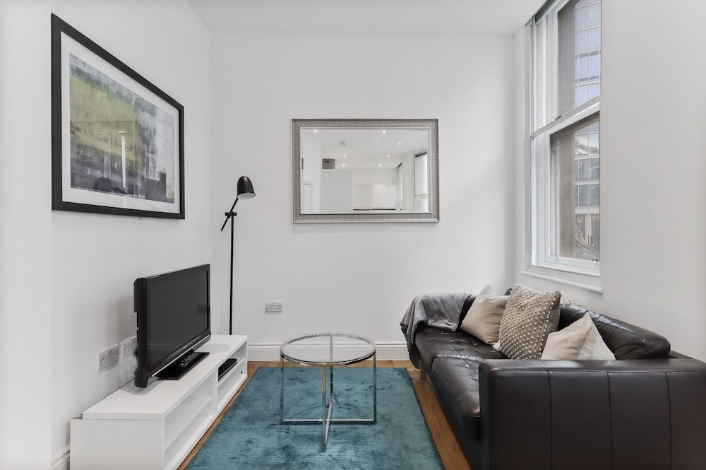Cosy 1 Bed Apartment next to Liverpool Street Station FREE WIFI By City Stay Aparts London Business Apartment 2