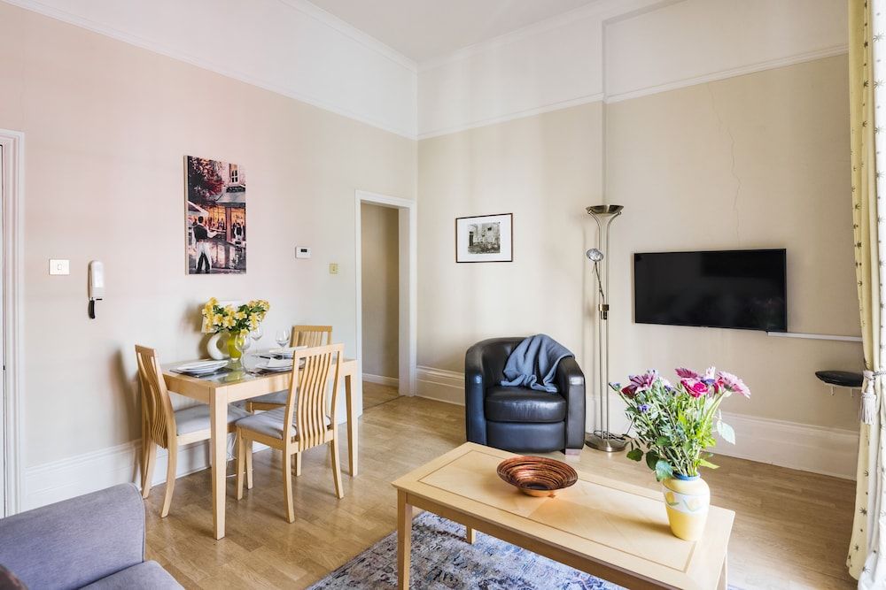 Charming Victoria Home close to Buckingham Palace Apartment (1 Bedroom) 17
