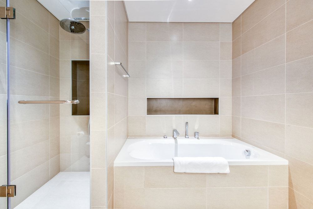 EDEN'S Homes & Villas - BLVD Heights Premium Apartment, 2 Bedrooms, Non Smoking, City View 15