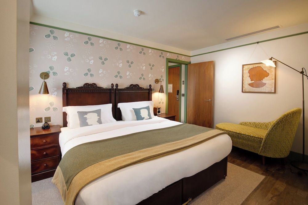 undefined Morton Hotel 6