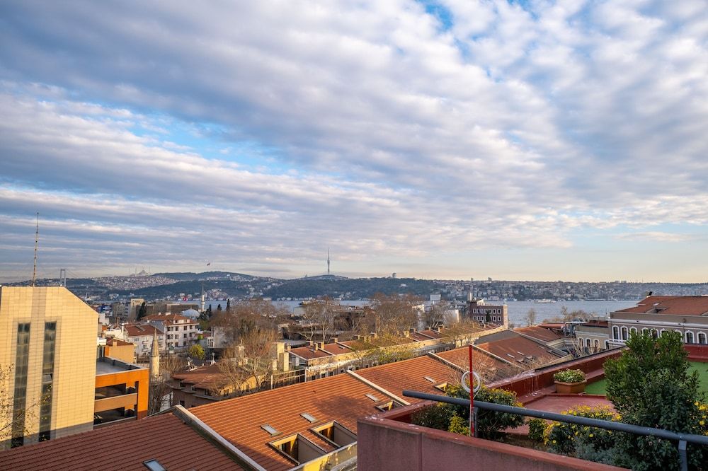 King Suits Hotel Comfort Apartment, 1 Bedroom, Smoking 12