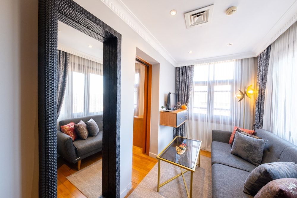 King Suits Hotel Comfort Apartment, 1 Bedroom, Smoking 23