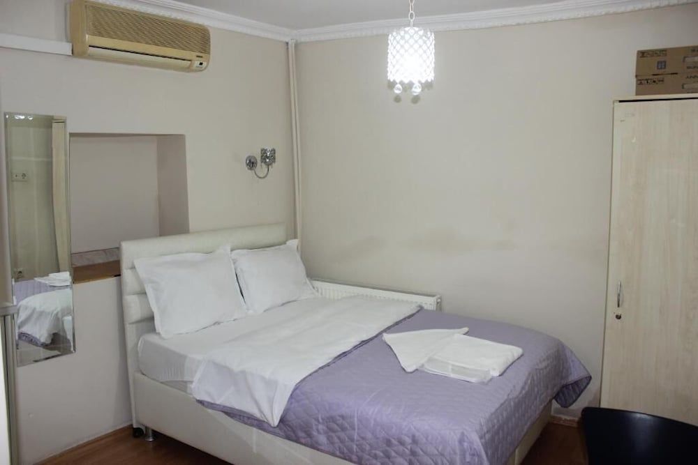 undefined Step Apartments 3