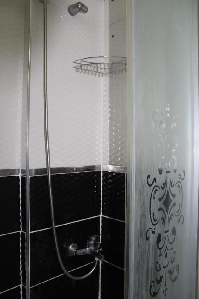 undefined Step Apartments 8