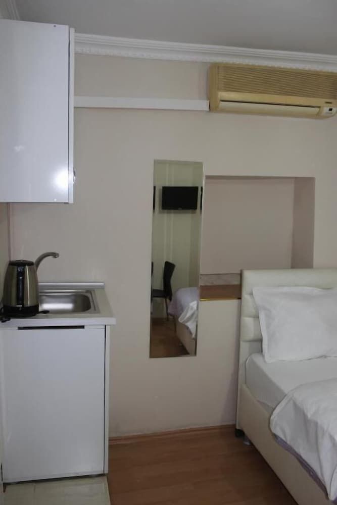 undefined Step Apartments 7