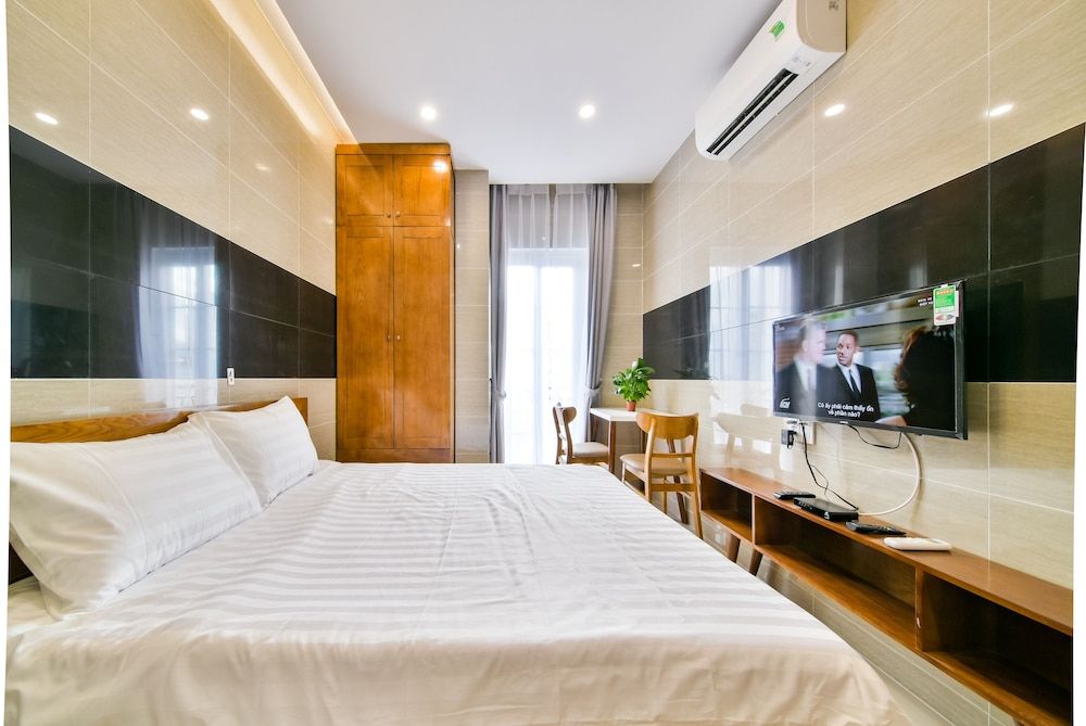 SKYY Garden Skyy Garden Studio 4