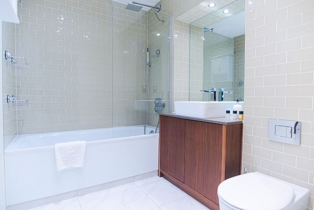 undefined Stunning 1-bed Apartment in Lincoln Plaza 8