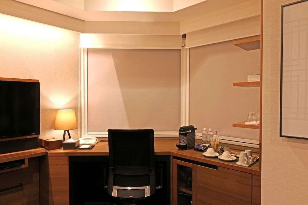 Hotel Ryumeikan Tokyo FORUS Double Room B, Non Smoking 7