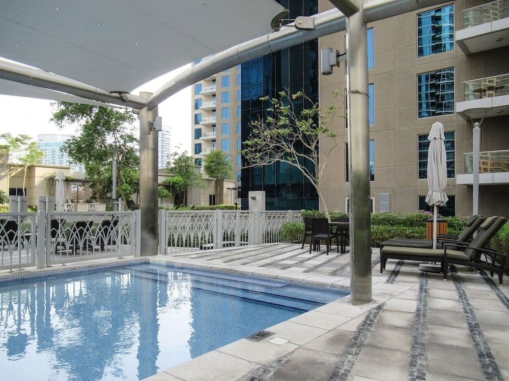 undefined Elegant 2BR With Magnificent Marina Views! 3