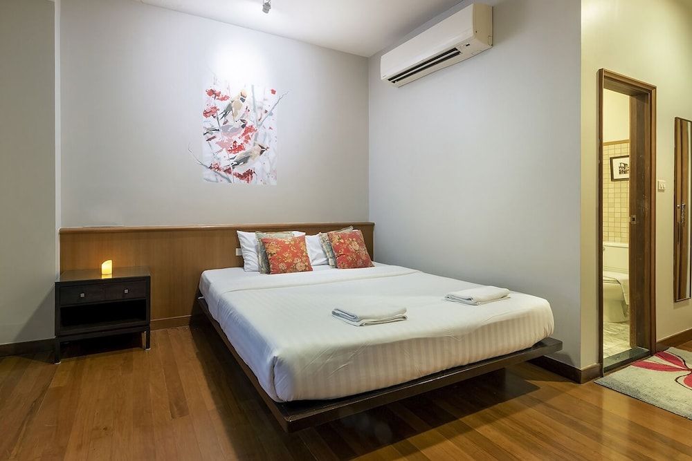 undefined Dinso Home Boutique 4