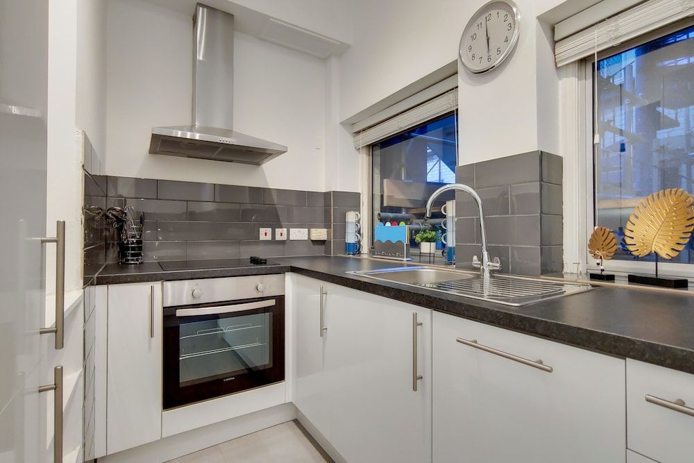 undefined Modern 2 Bed & 2 Bath- Leicester Square 7