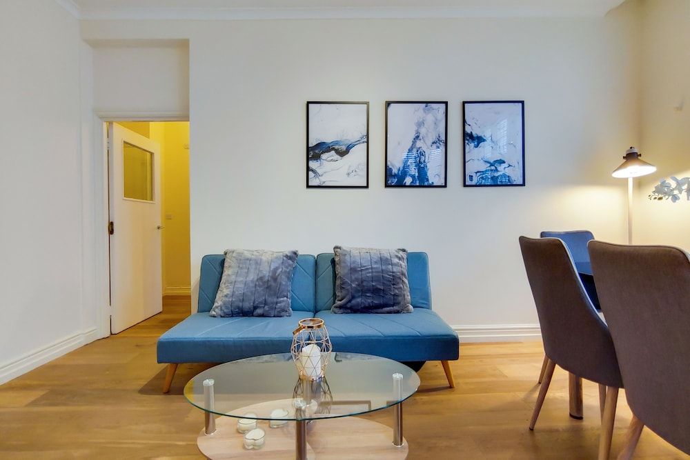 undefined Modern 2 Bed & 2 Bath- Leicester Square 10