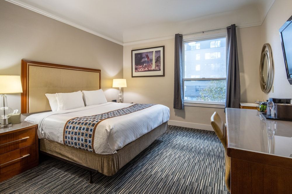 undefined Inn at Market 8