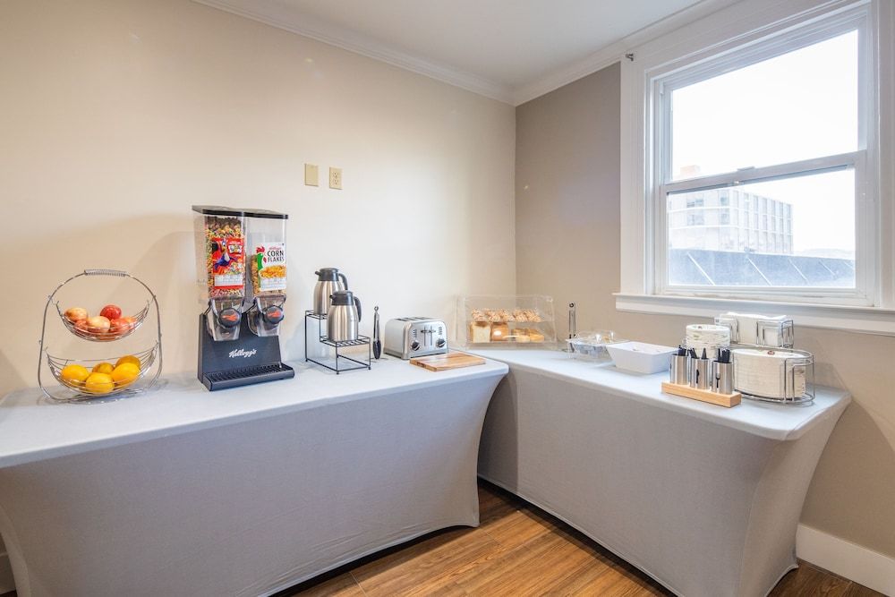 undefined Inn at Market 4