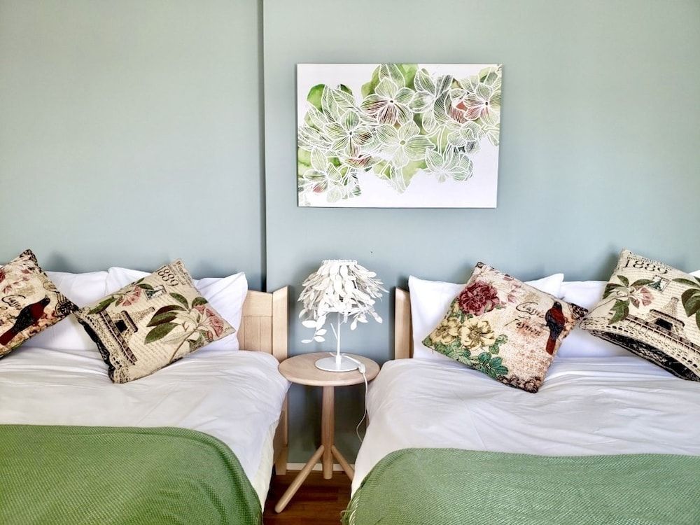 undefined C4 Haneda Maison Philippe Omori 403 6