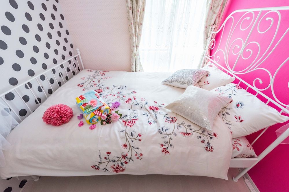 The Green Wonderland Shinjuku Japanese Western Style Room 2DK 9