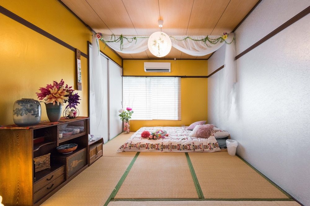 The Green Wonderland Shinjuku Japanese Western Style Room 2DK 4