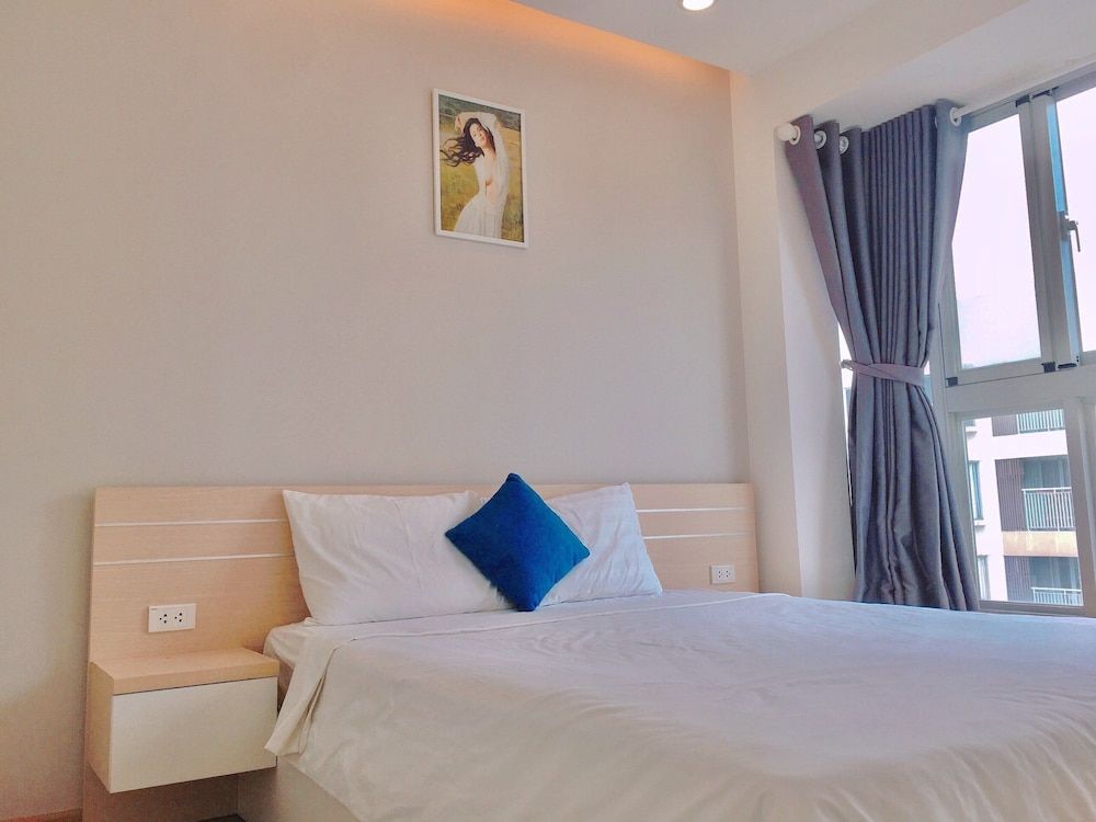 undefined Modern Apartment in Scenic Valley Phu My Hung D7 8