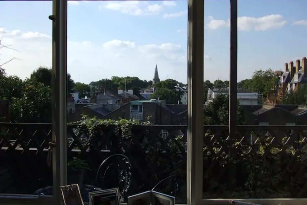 undefined Bright 2 Bedroom Near the Natural History Museum