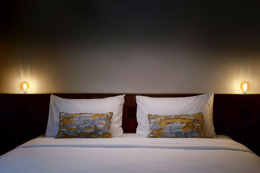 Beanstalk Bangkok Standard Double Room