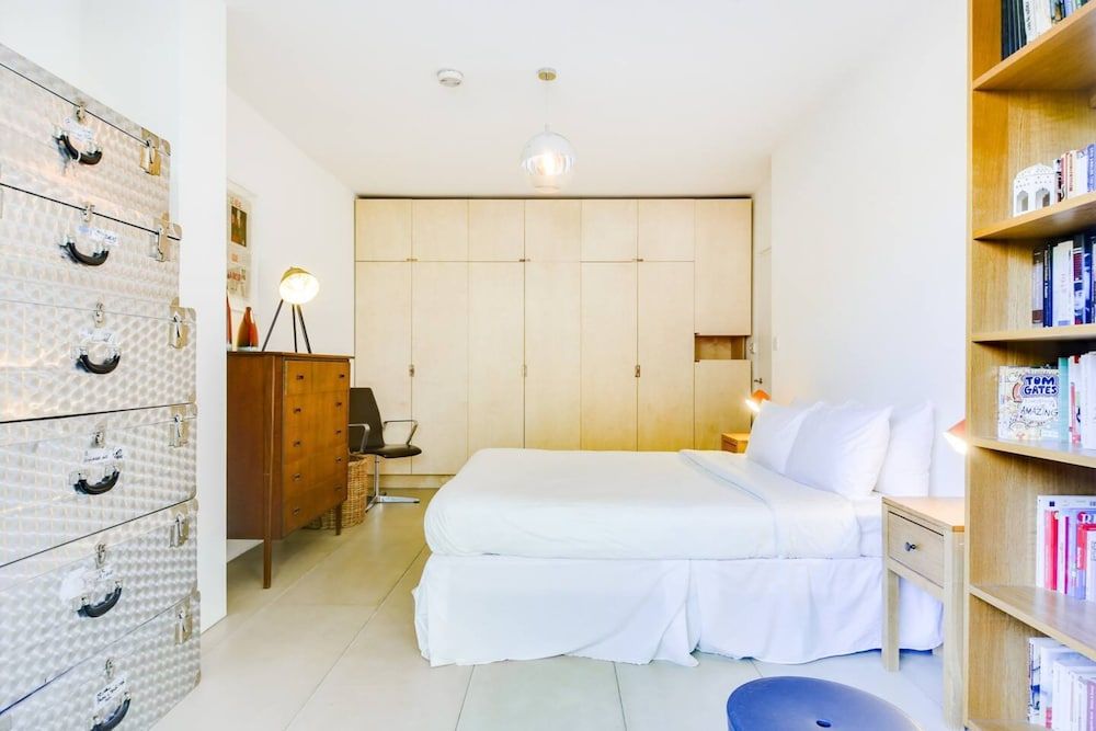 Apartment (1 Bedroom)