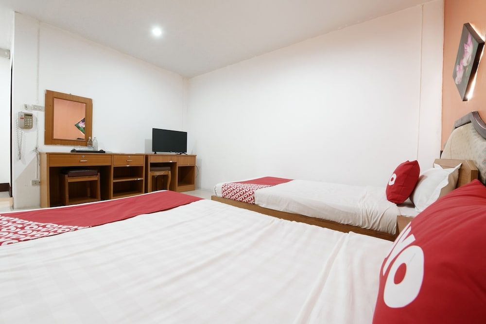 Inter Place Standard Twin Room 4