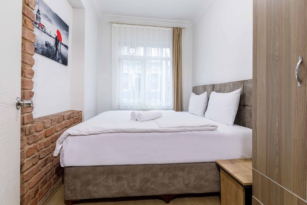 undefined Aram's Residence 4