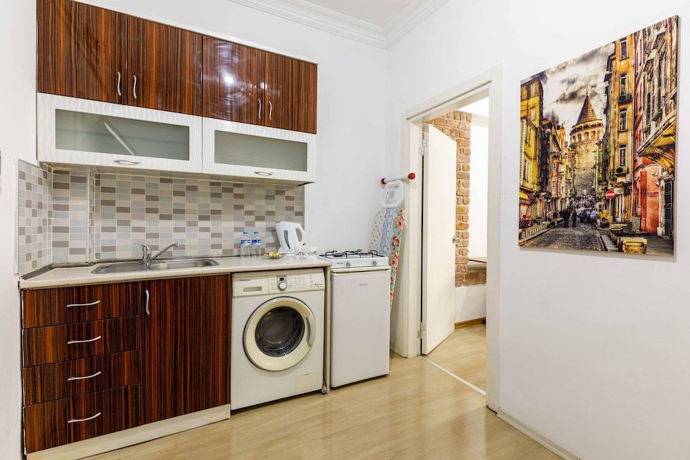 undefined Aram's Residence 6