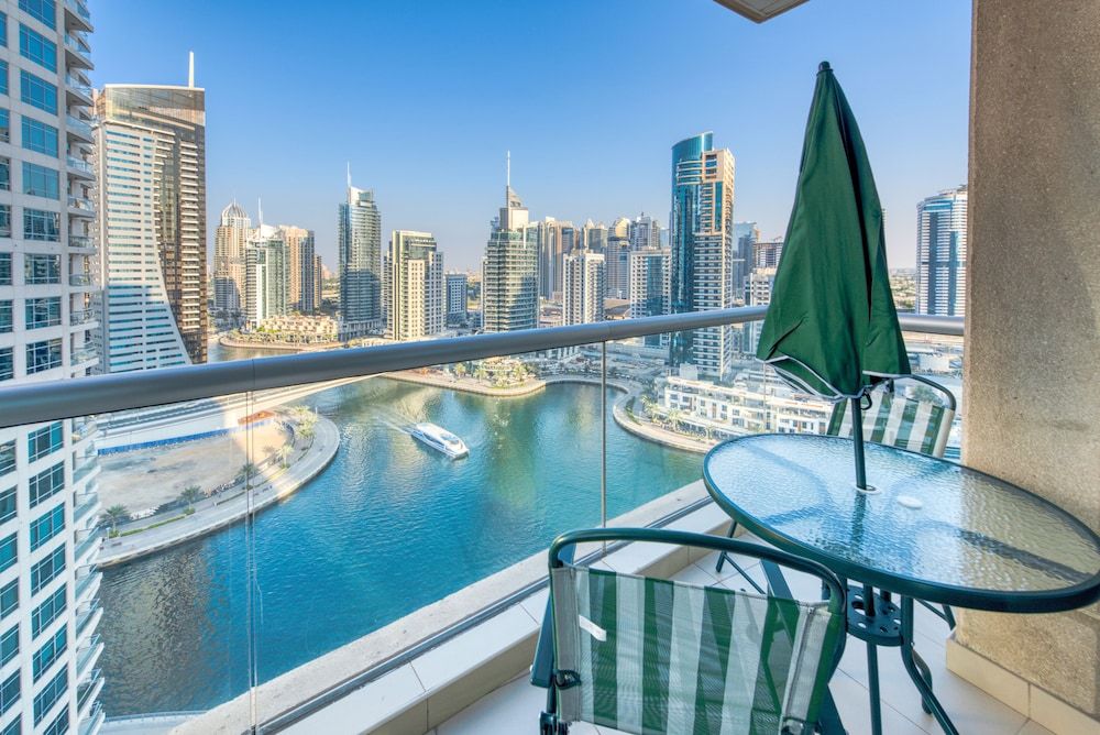 undefined R&H Park Island 2