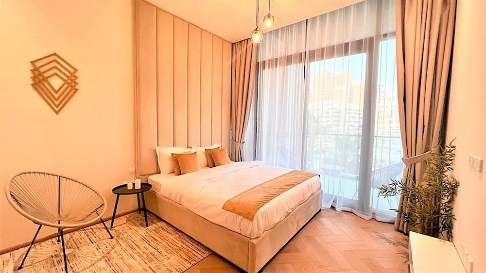 undefined Ultimate Luxury Samana Signature Living Dubai