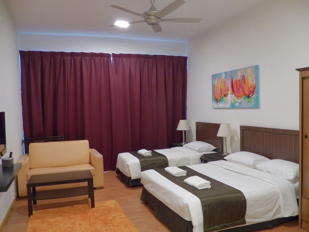 undefined Maytower Apartment 4