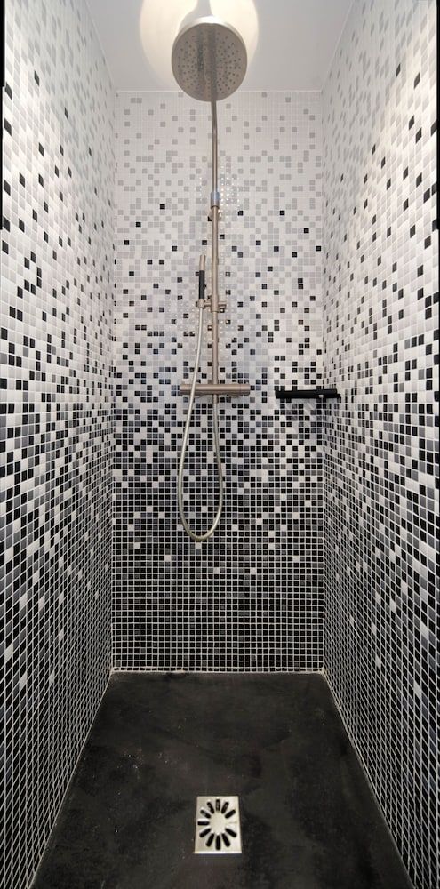 My Maison In Paris - Champ de Mars 2-BR Deluxe Apartment 8