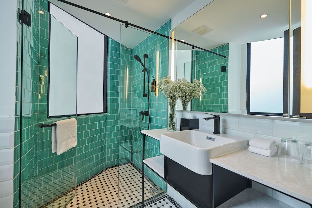 undefined J-Hotel by Dorsett 8