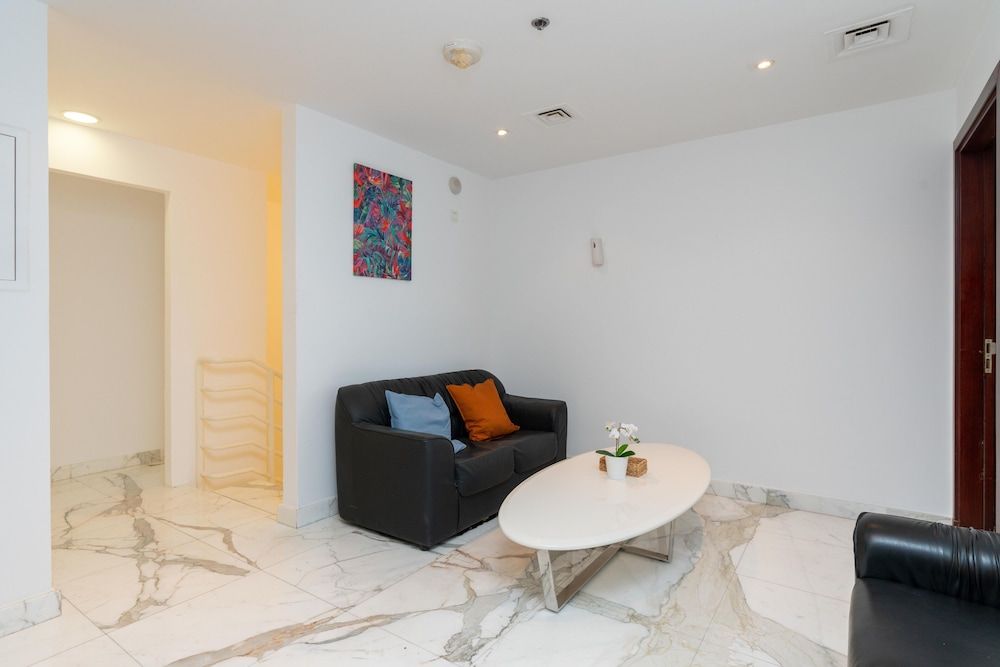 undefined Lux BnB Princess Tower - Dubai Marina 3