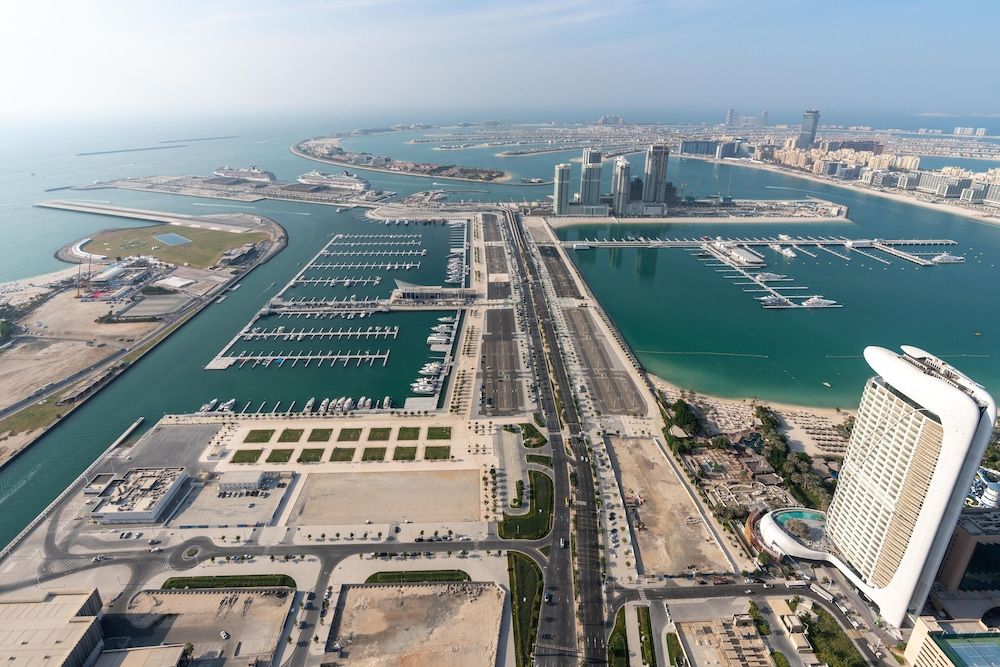 undefined Lux BnB Princess Tower - Dubai Marina