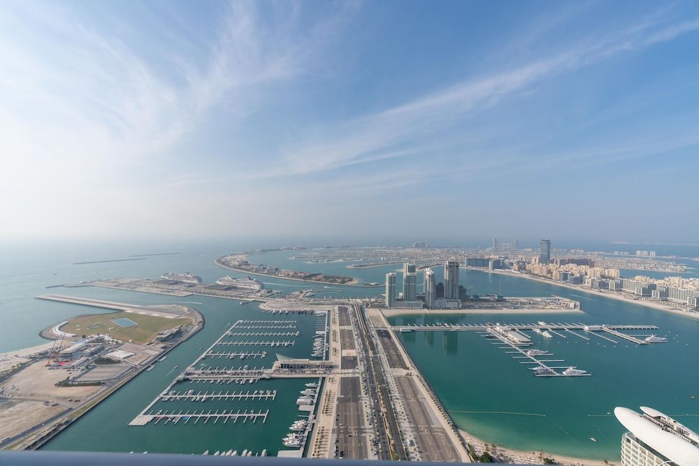 undefined Lux BnB Princess Tower - Dubai Marina 5