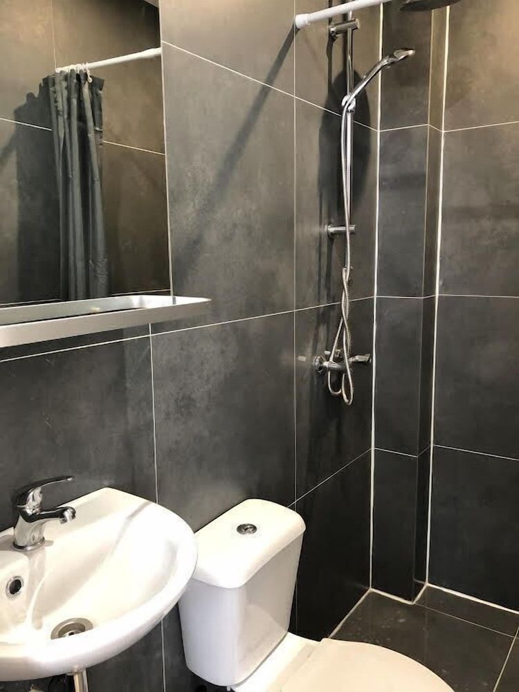 undefined Amazing B&B 10