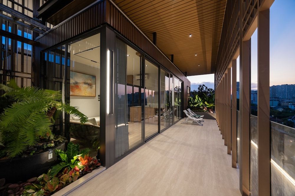 undefined Shan Villas Sukhumvit 9