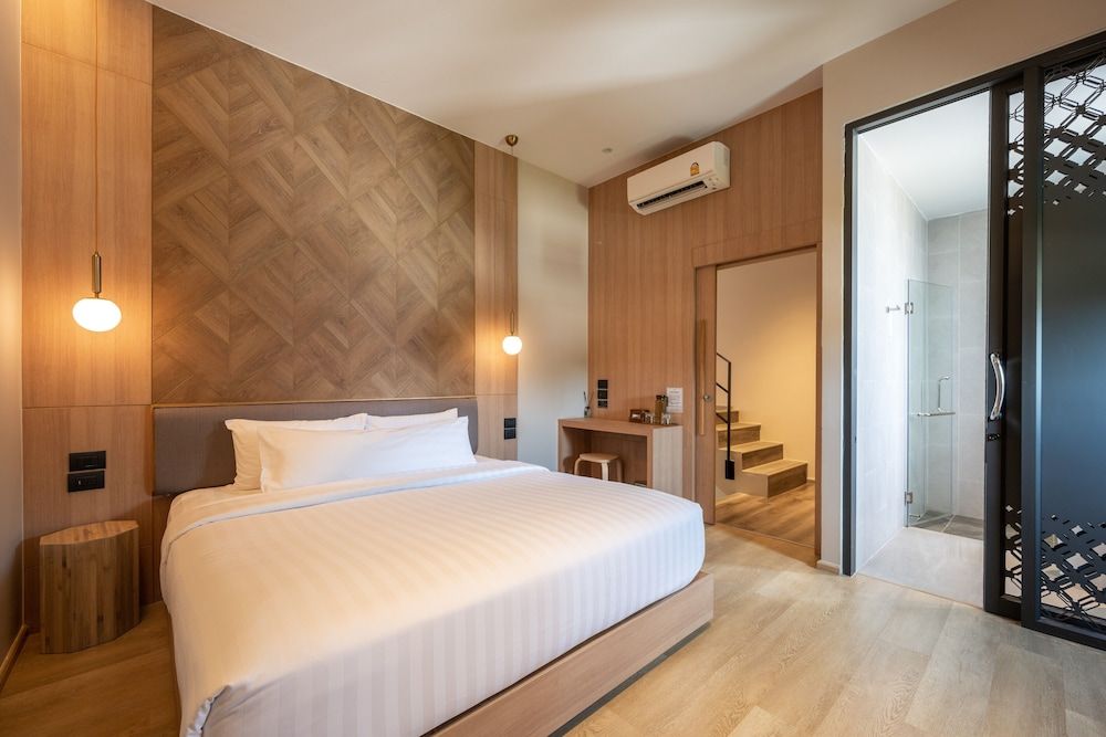 undefined Shan Villas Sukhumvit 6