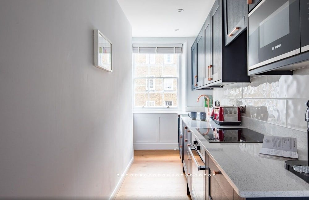 undefined Once in Blue Moon  Superb Fitzrovia 9