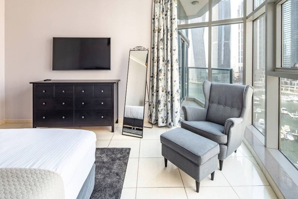undefined Modern + Premium 2BR With Full Dubai Marina Views! 5